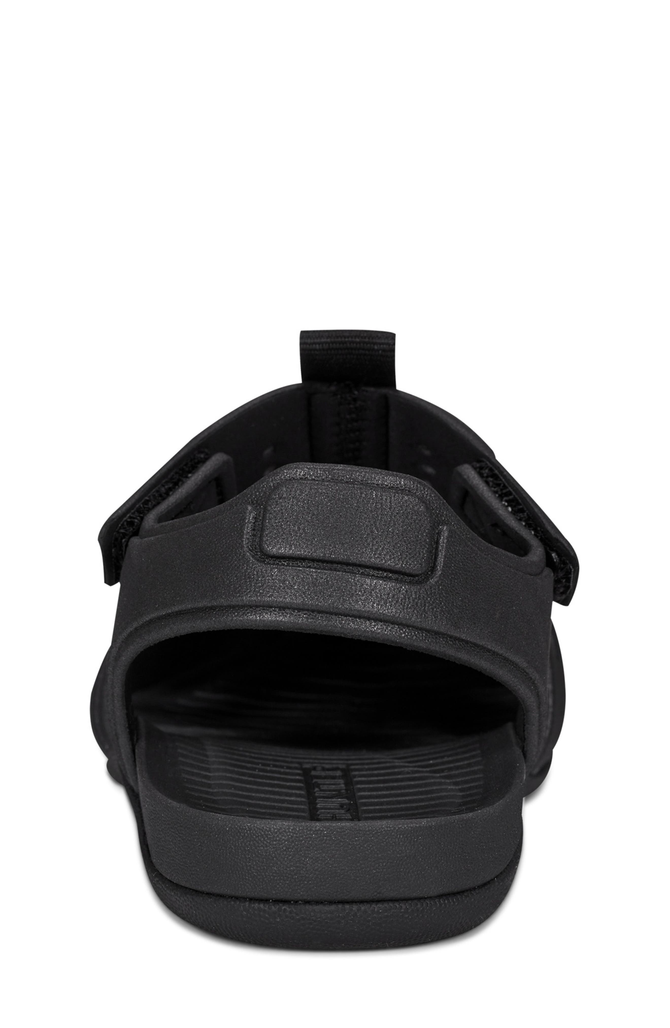 Hunter Kids
 Erina Sandal, Alternate, color, Black