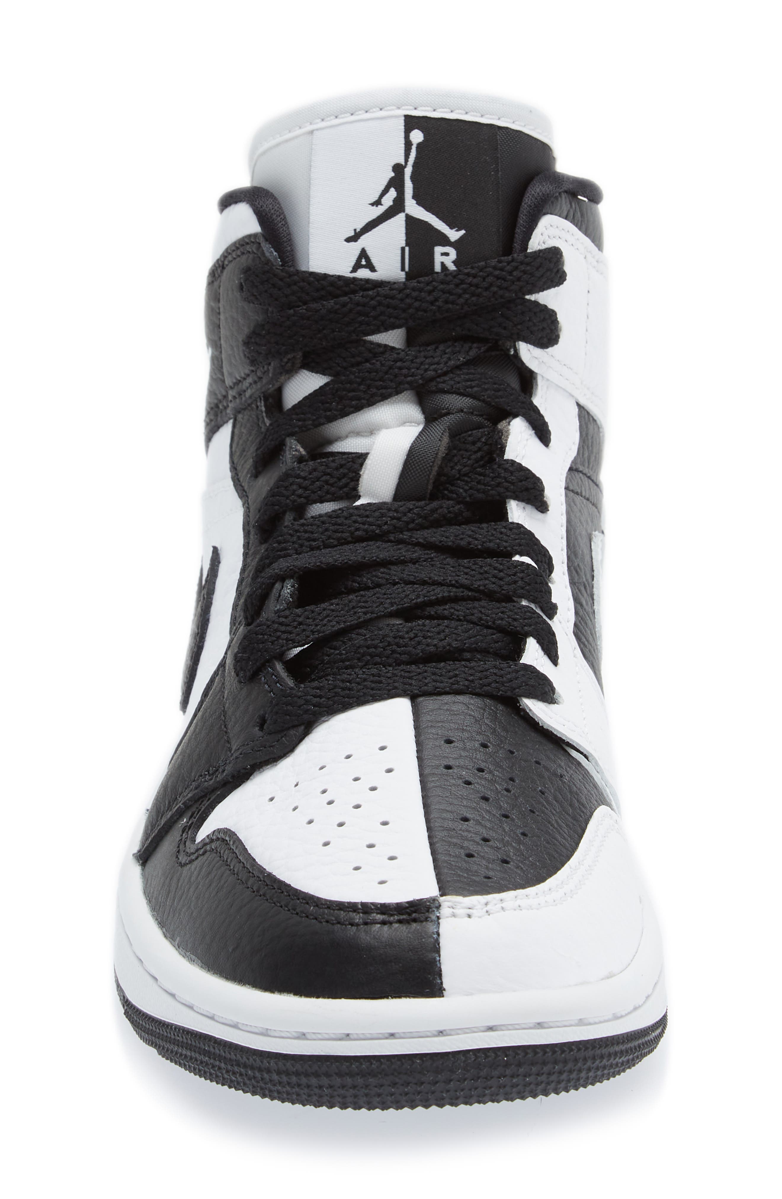 Air Jordan 1 Mid SE Basketball Sneaker, Alternate, color, WHITE/ BLACK/ WHITE
