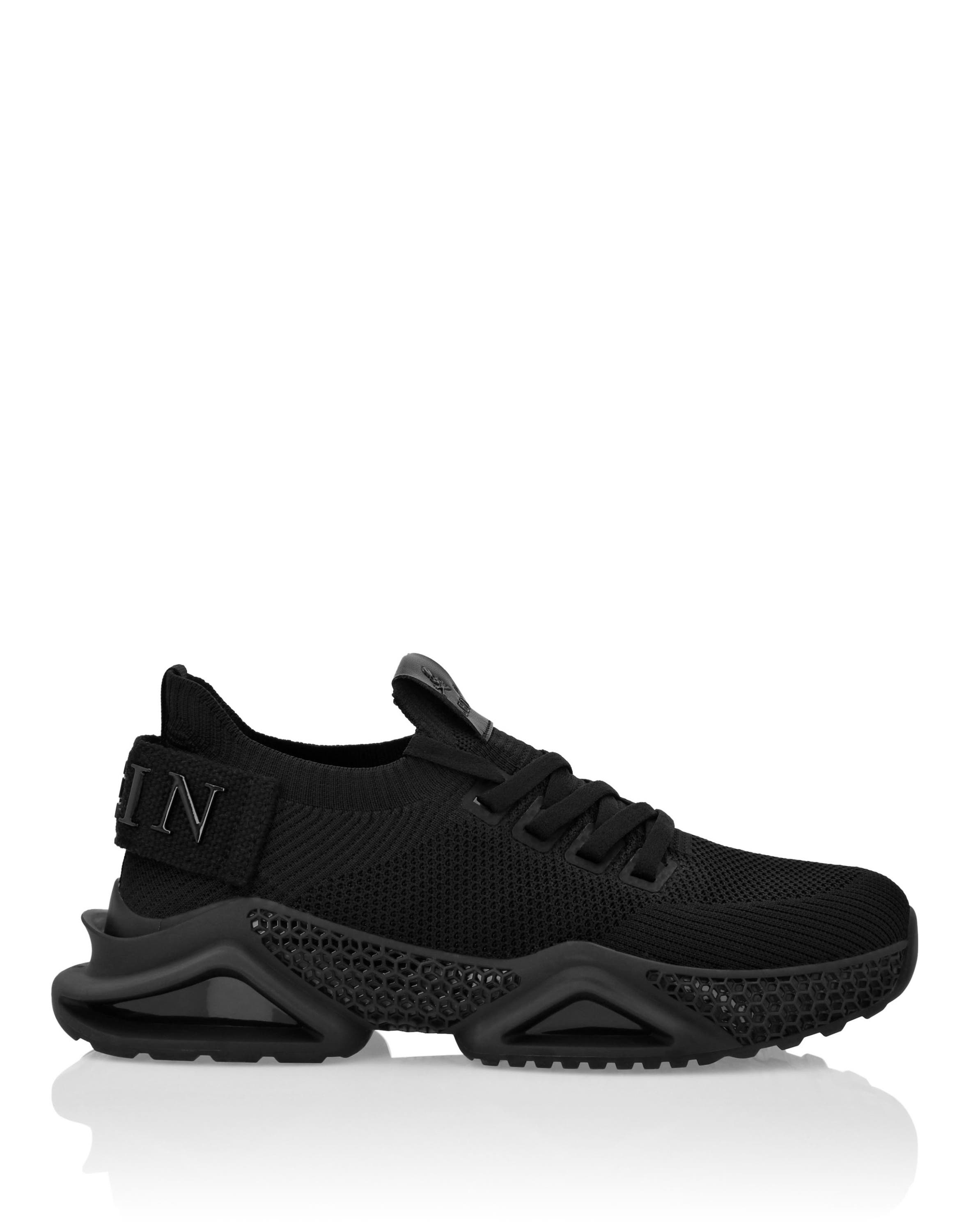 black/black