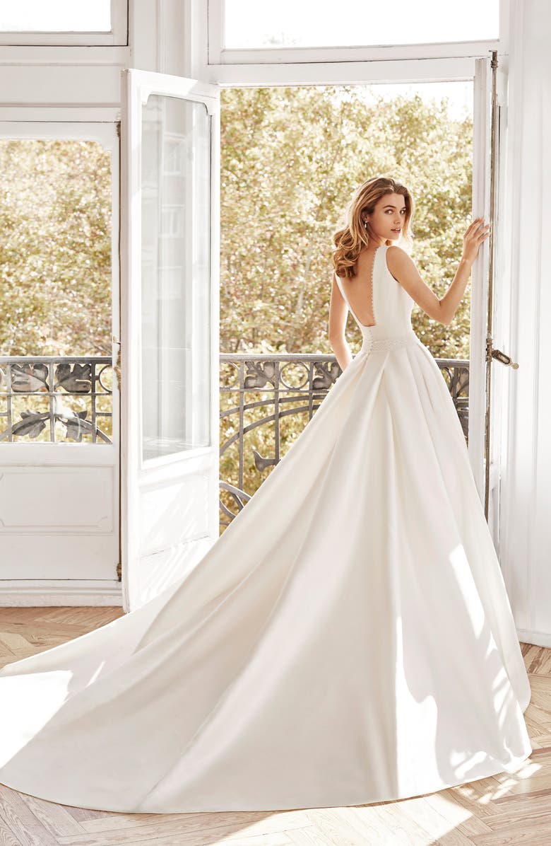 Aire Barcelona Noel Classic Ballgown Wedding Dress, Alternate, color,