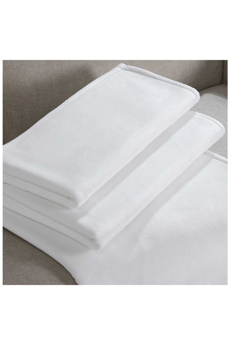 Core Plush Blanket, Alternate, color, WHITE