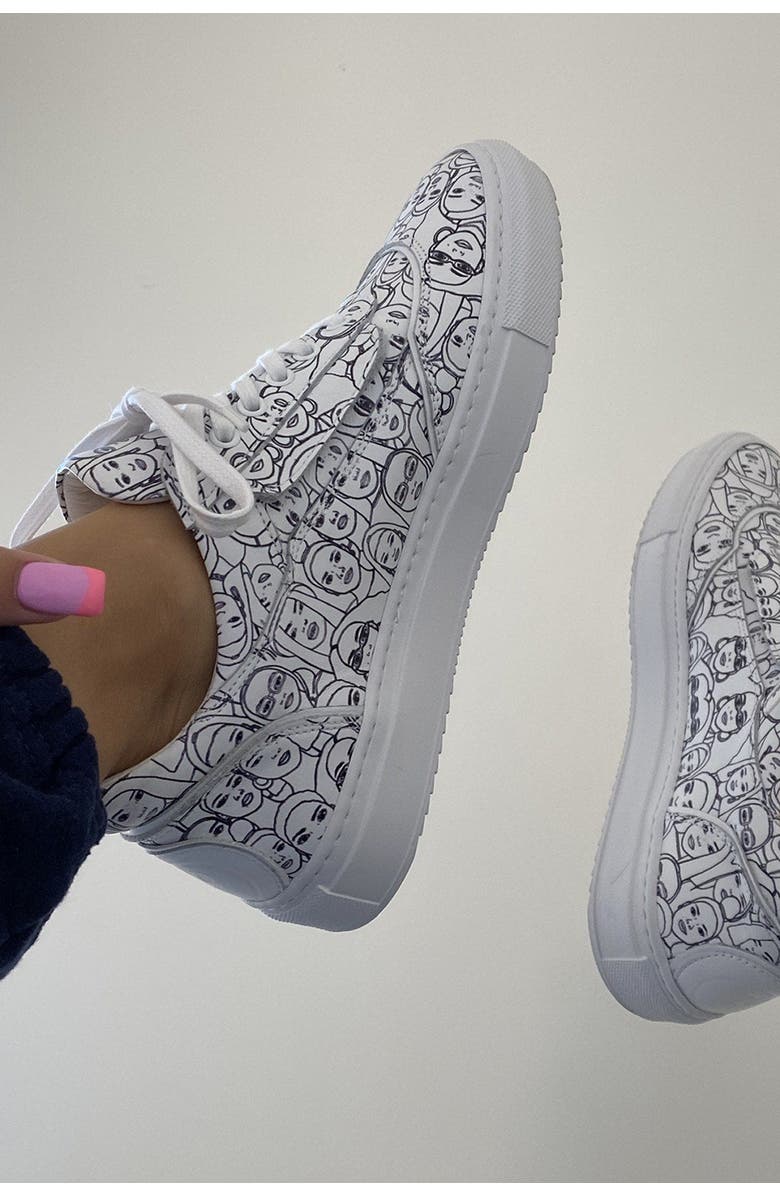 Fini Bold "TyFini" Sneaker - Unisex, Alternate, color, White