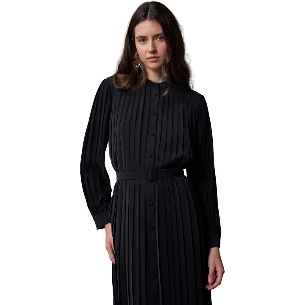 Mizalle Pleated Chiffon Maxi Dress In Black