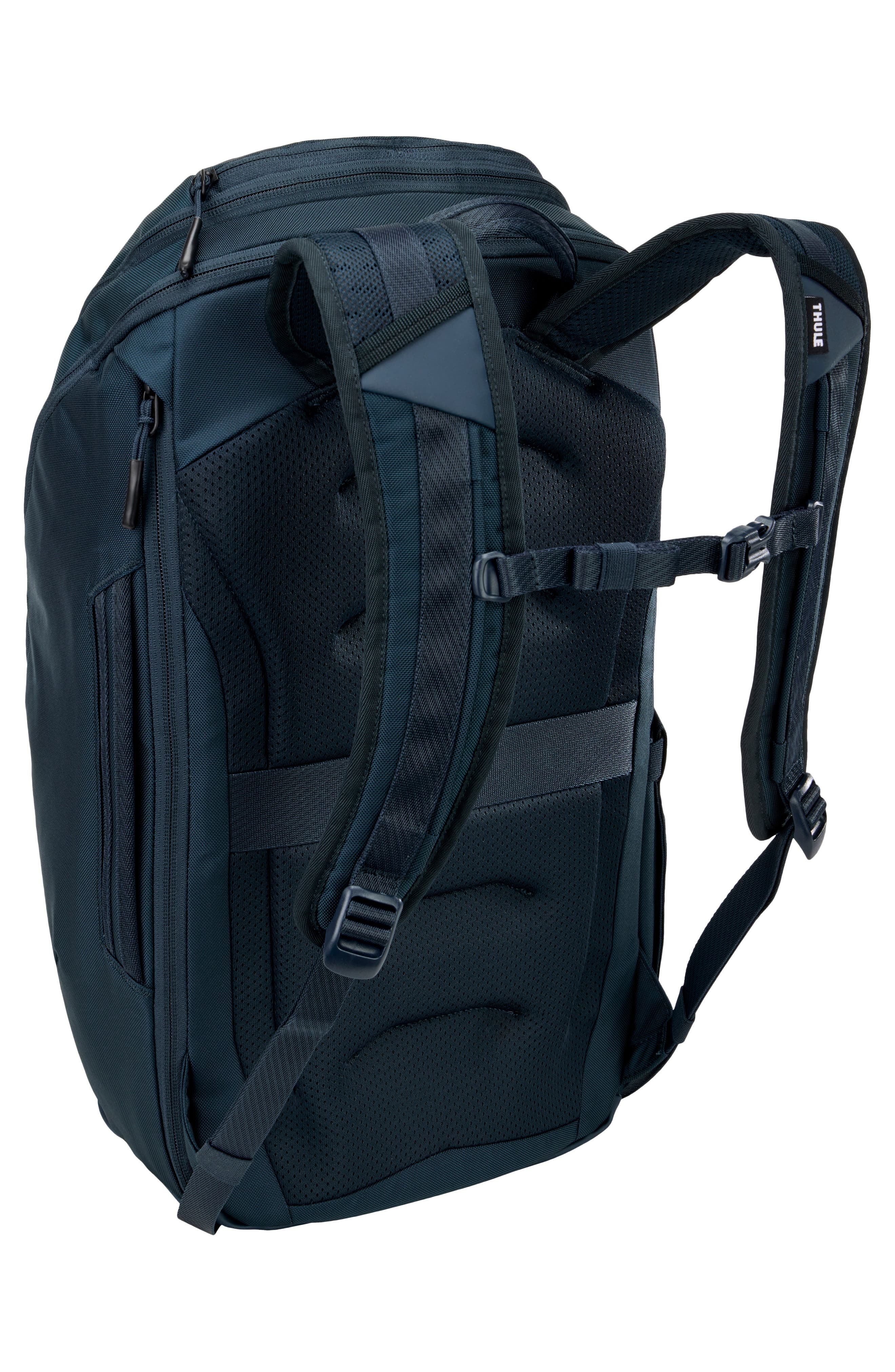 Chasm 26-Liter Backpack, Alternate, color, DARKEST BLUE