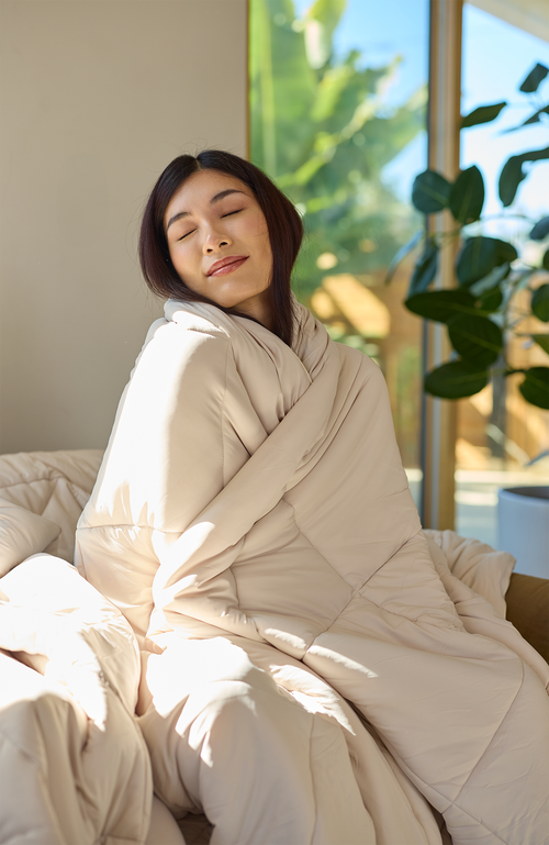 Slumber Cloud Lightweight Ultracool Comforter In Sand