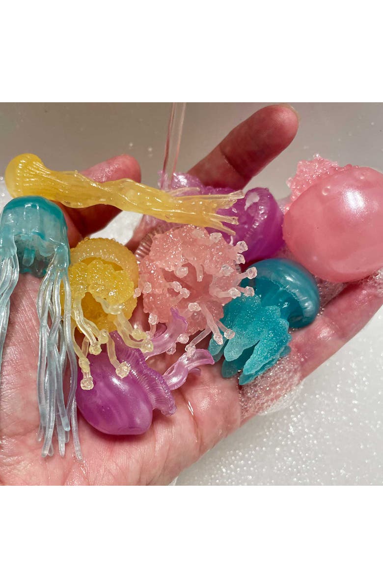 Safari Ltd. Jellyfish TOOB - contains 8 Mini Figurines, Alternate, color, NO COLOR