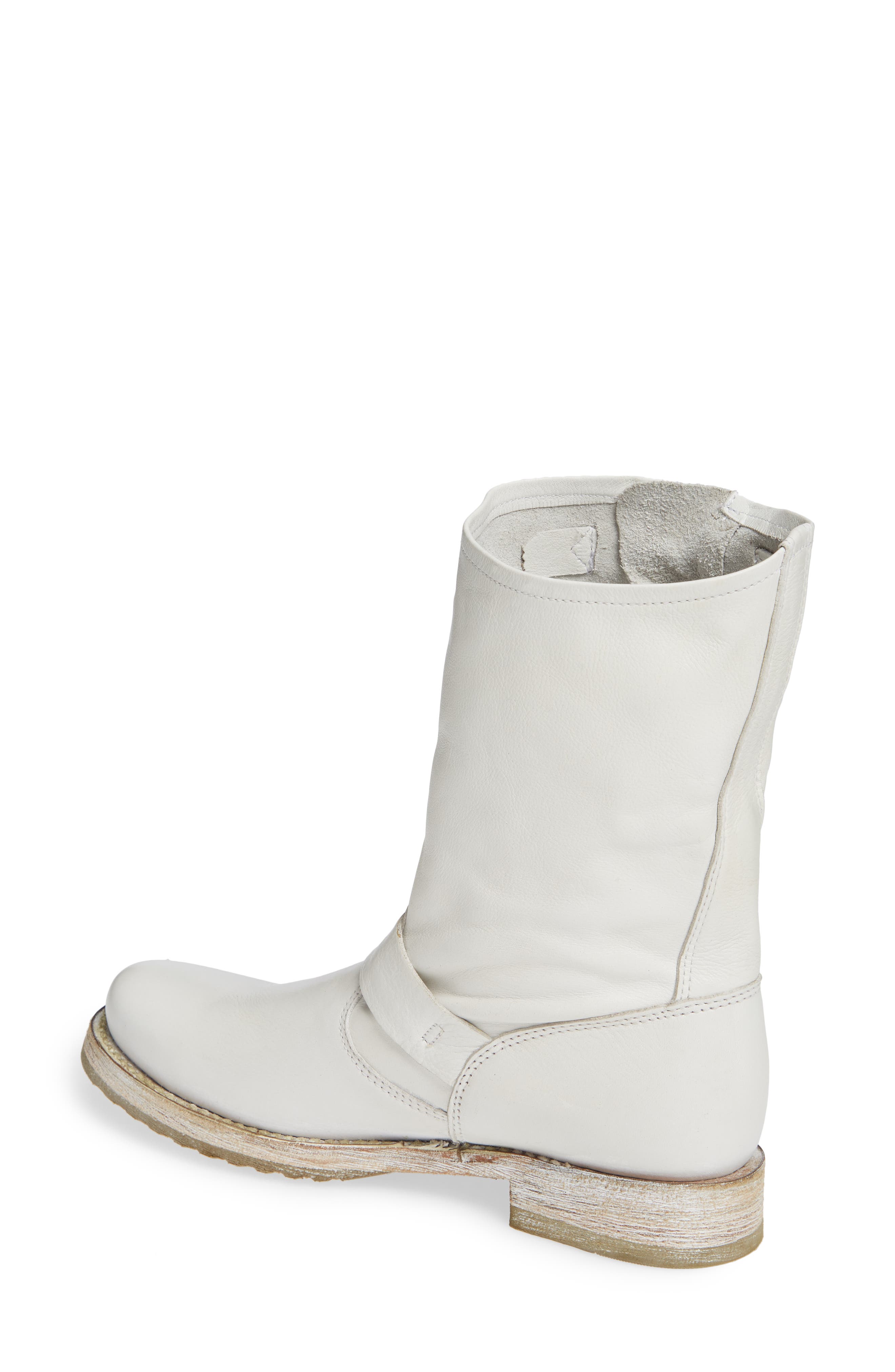 'Veronica Short' Slouchy Boot, Alternate, color, WHITE LEATHER