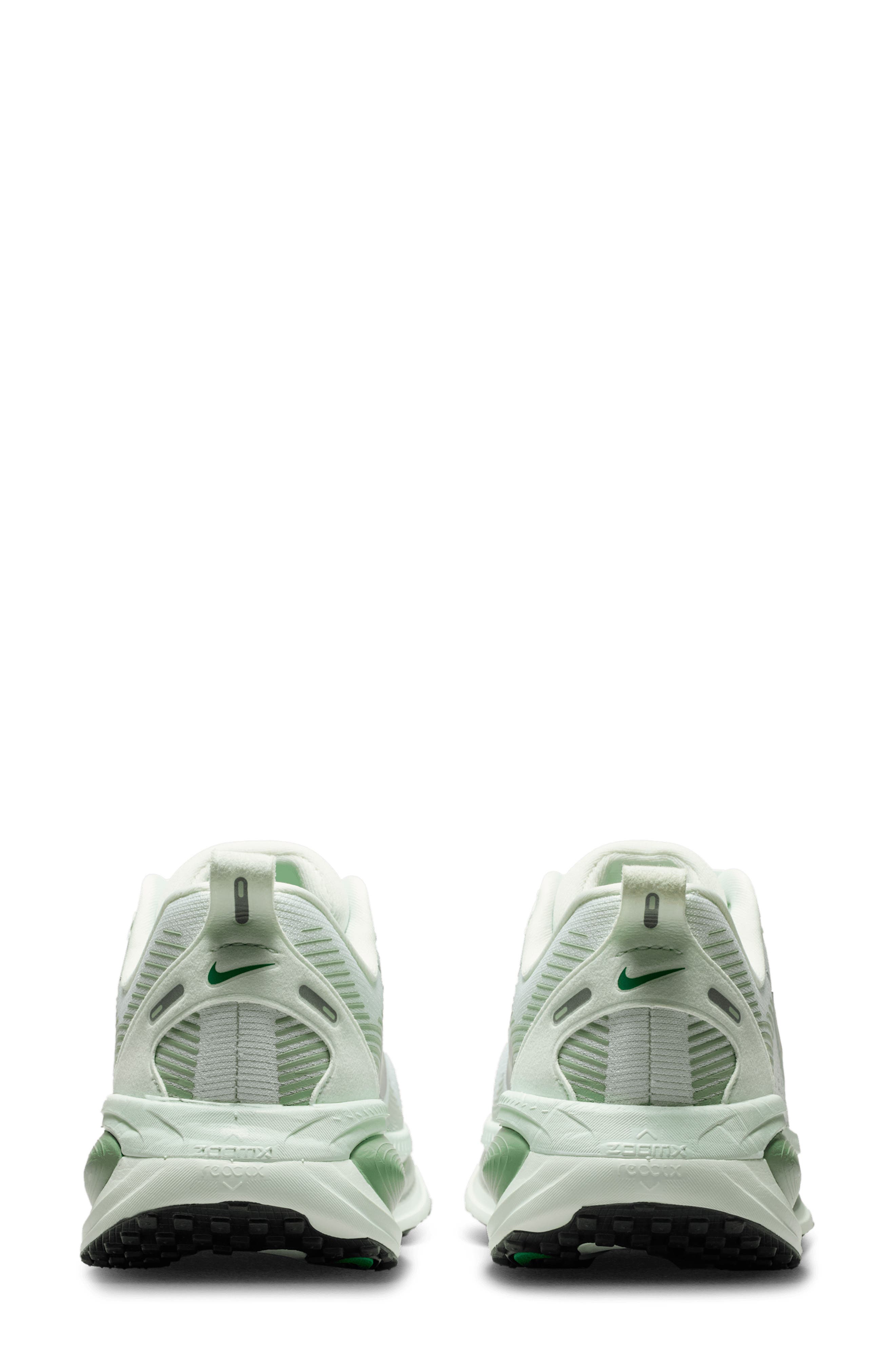 Nike Vomero 18 Running Shoe, Alternate, color, 300 Brlygr/M Silv