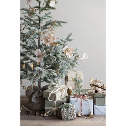 Magnolia Garland with Glittered Jewels, Polyester & Iron
