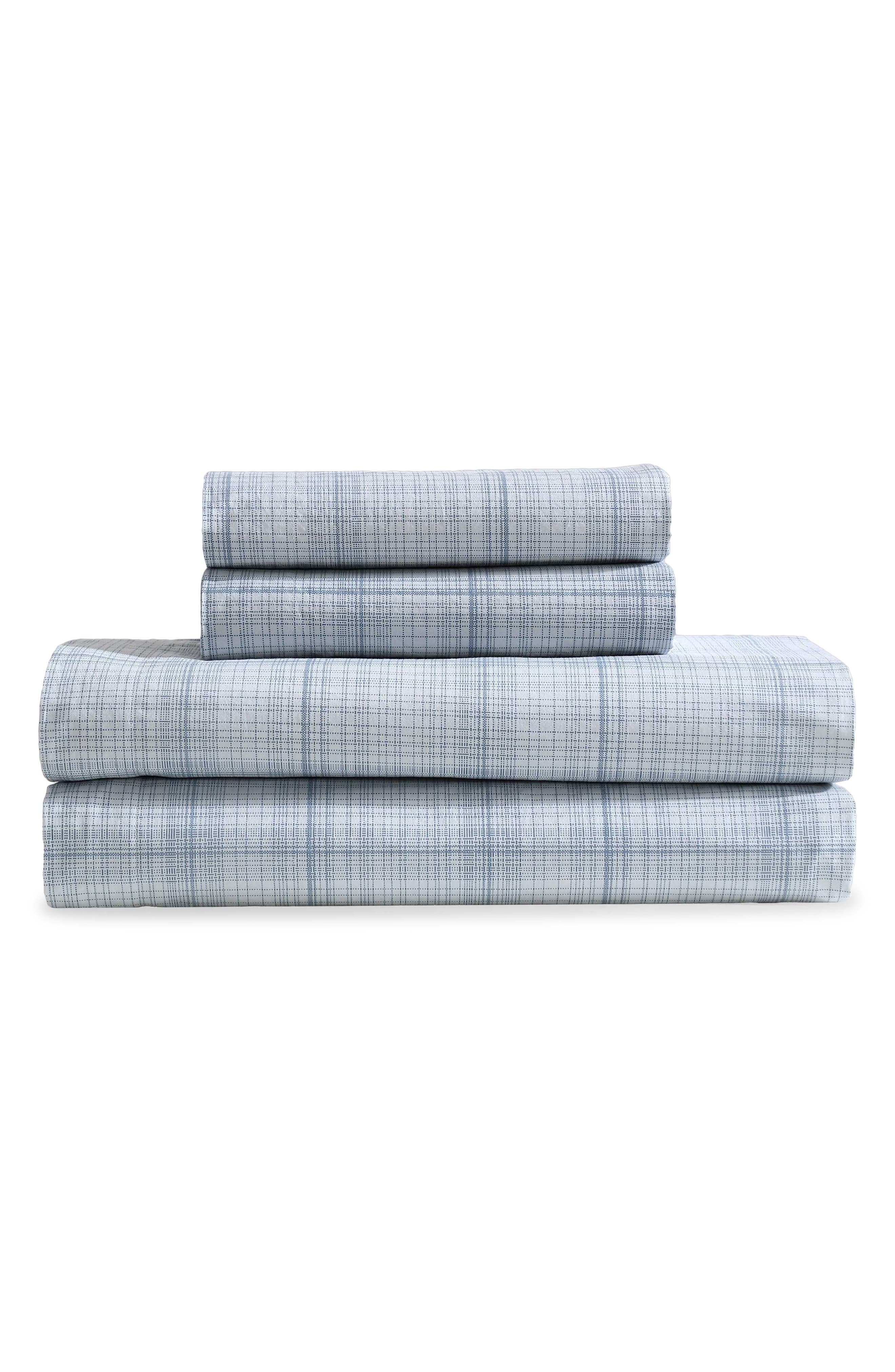 selected LIGHT / MEDIUM BLUE
