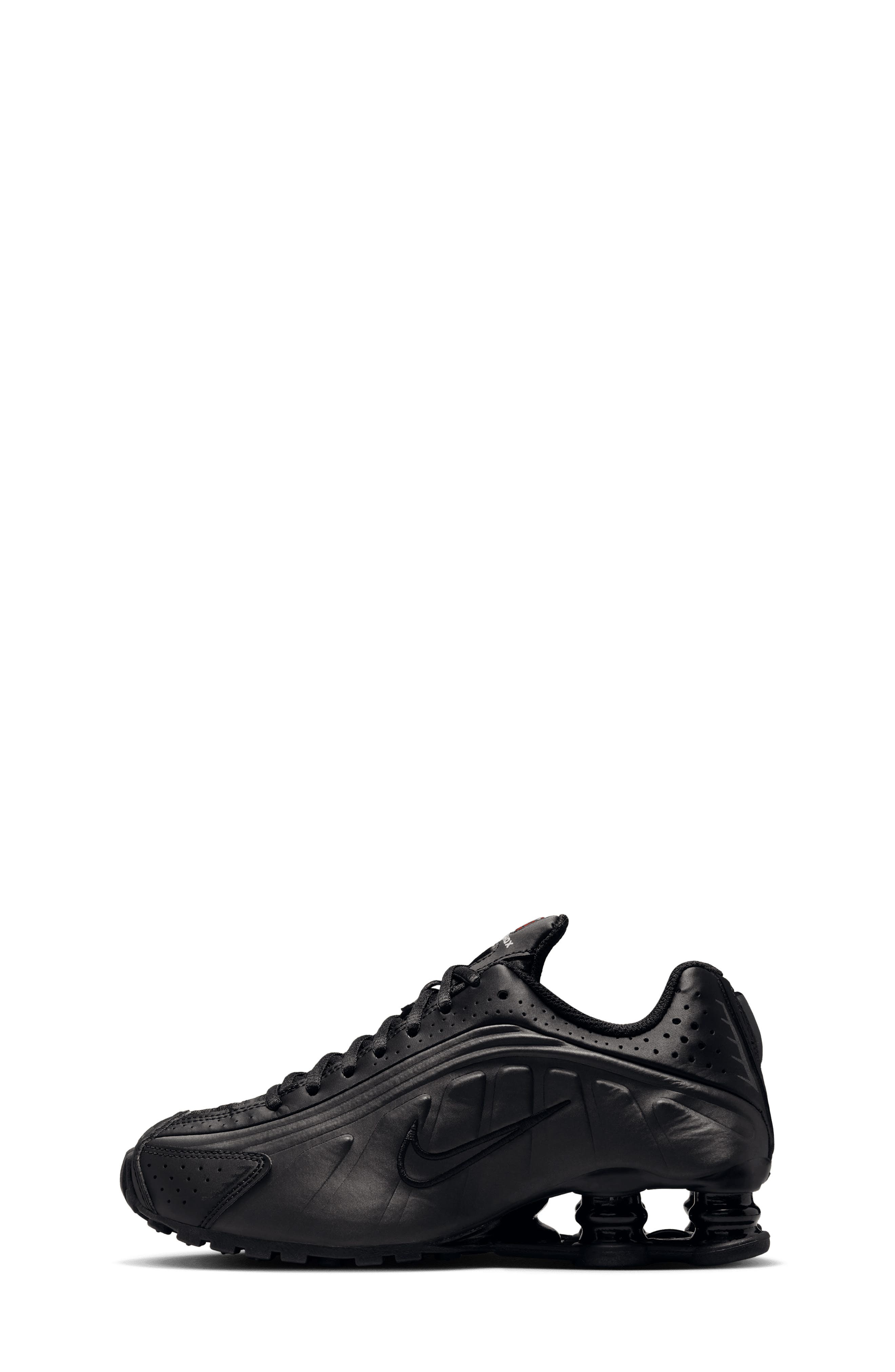 Nike Shox R4 Sneaker, Alternate, color, 003 Black/Black