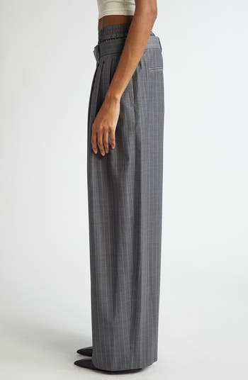 Exposed Boxer Pleated Trousers