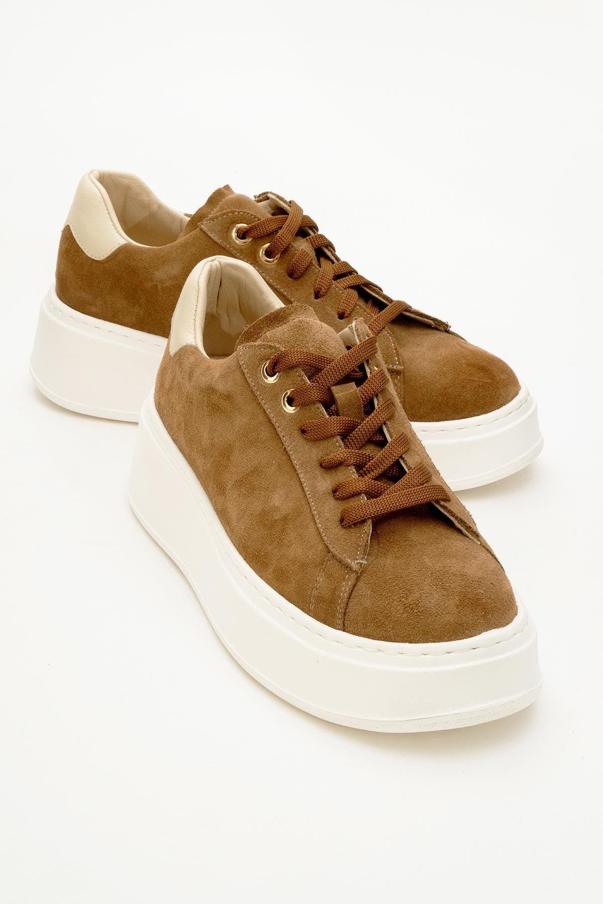  Cognac Suede
