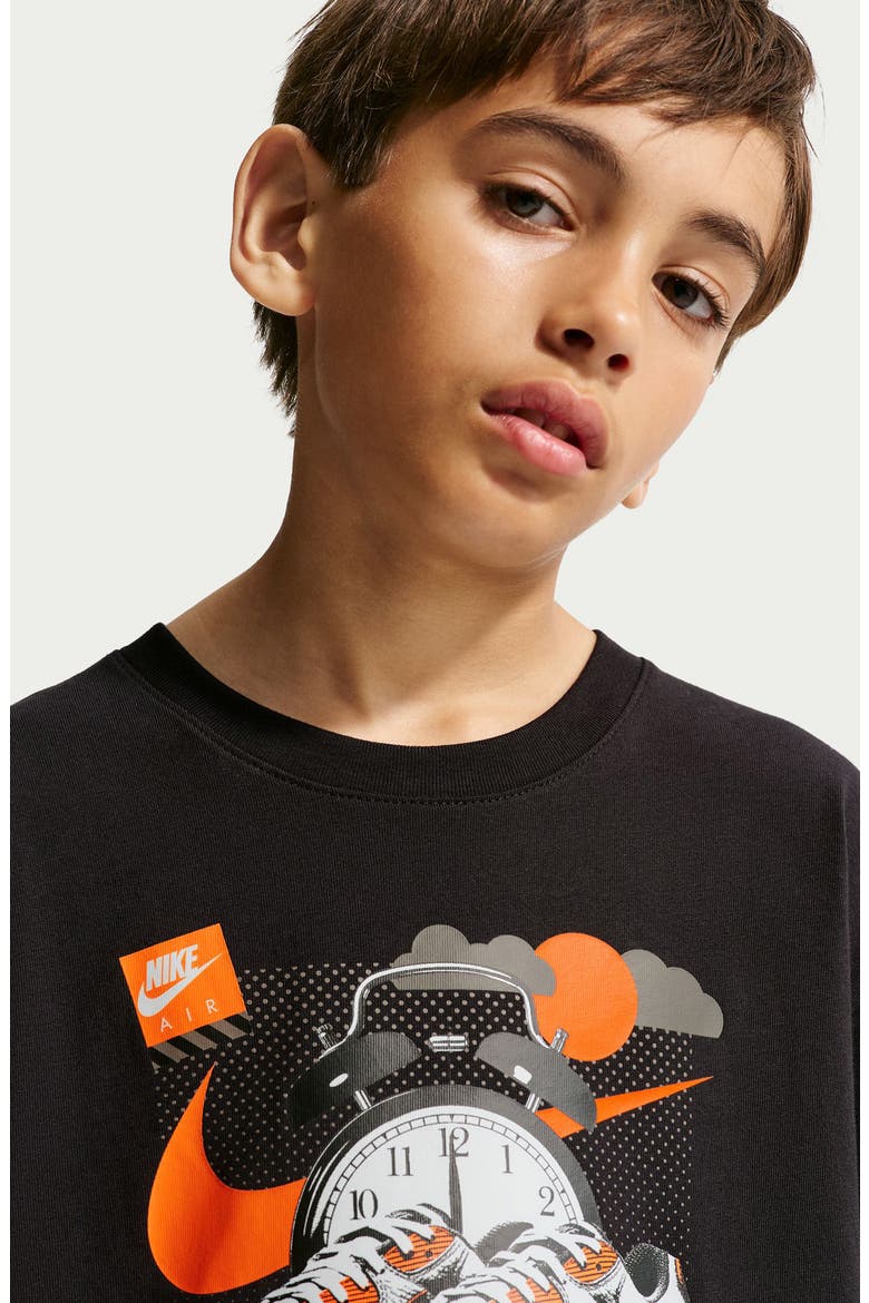 Kids' Sportswear Graphic T-Shirt, Alternate, color, BLACK