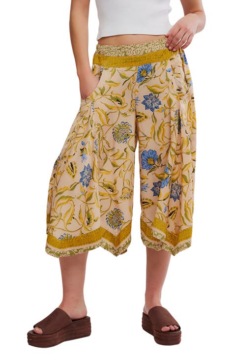Sweet Reaction Print Crop Swing Pants
