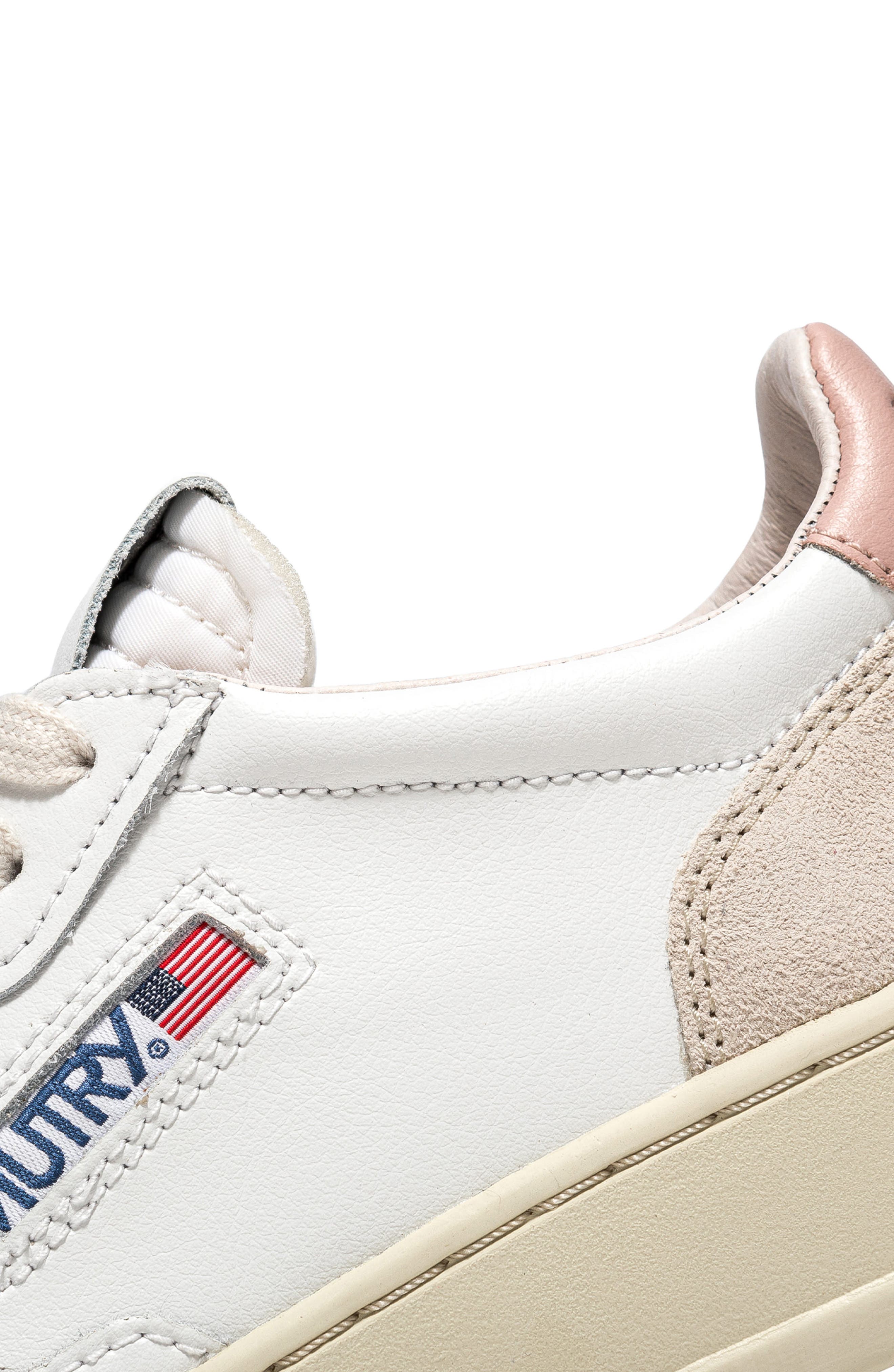 AUTRY Medalist Low Sneaker, Alternate, color, 