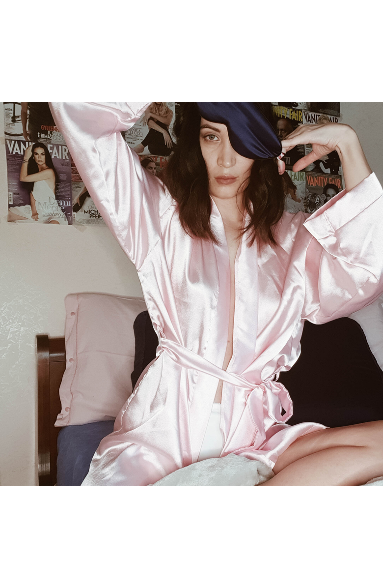 White Lotus Beauty Luxurious Cruelty Free 100% Mulberry Silk Eye Mask, Alternate, color, Black