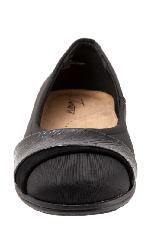 Trotters Danni Flat In Black