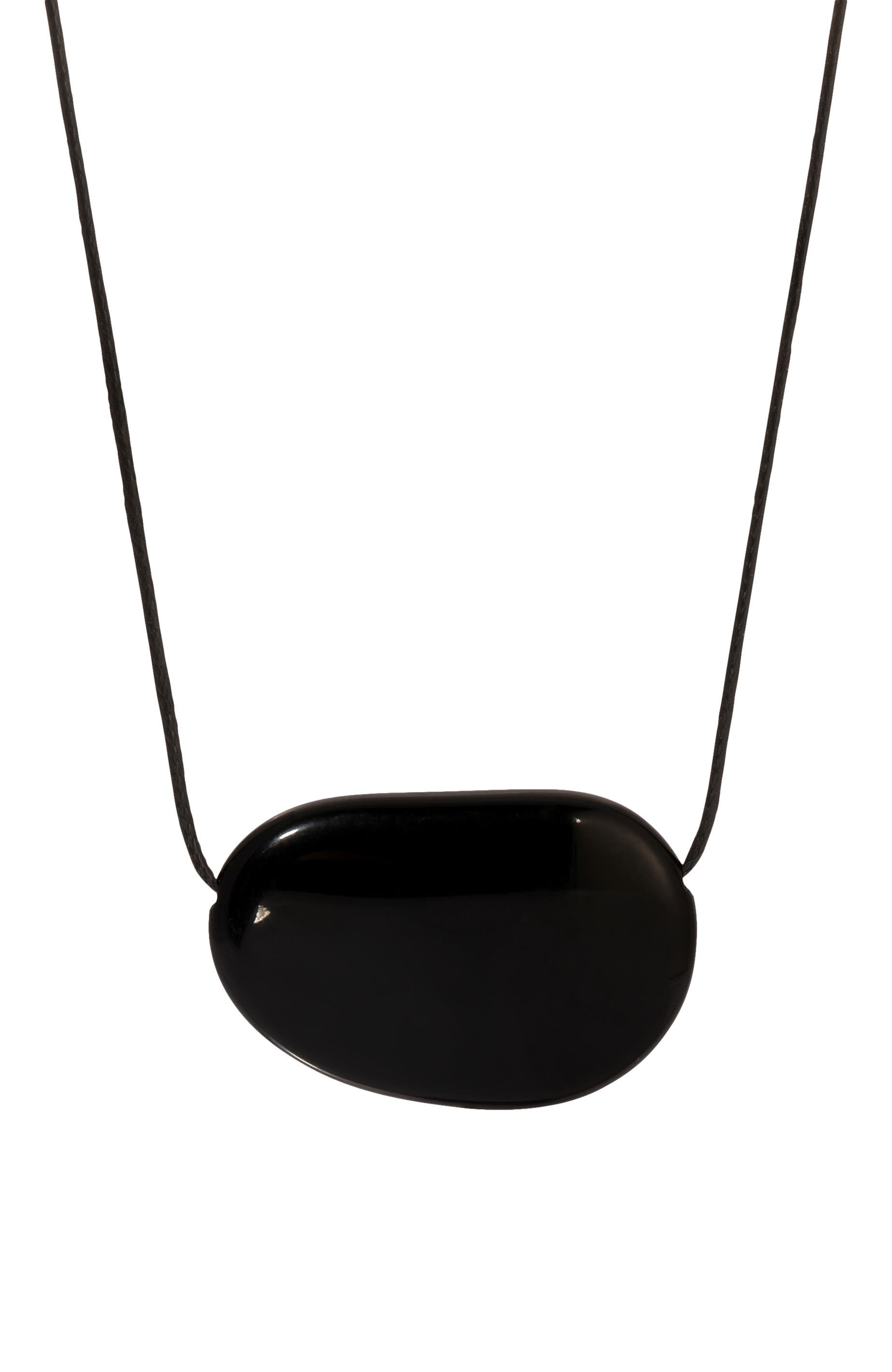 selected Black/Black