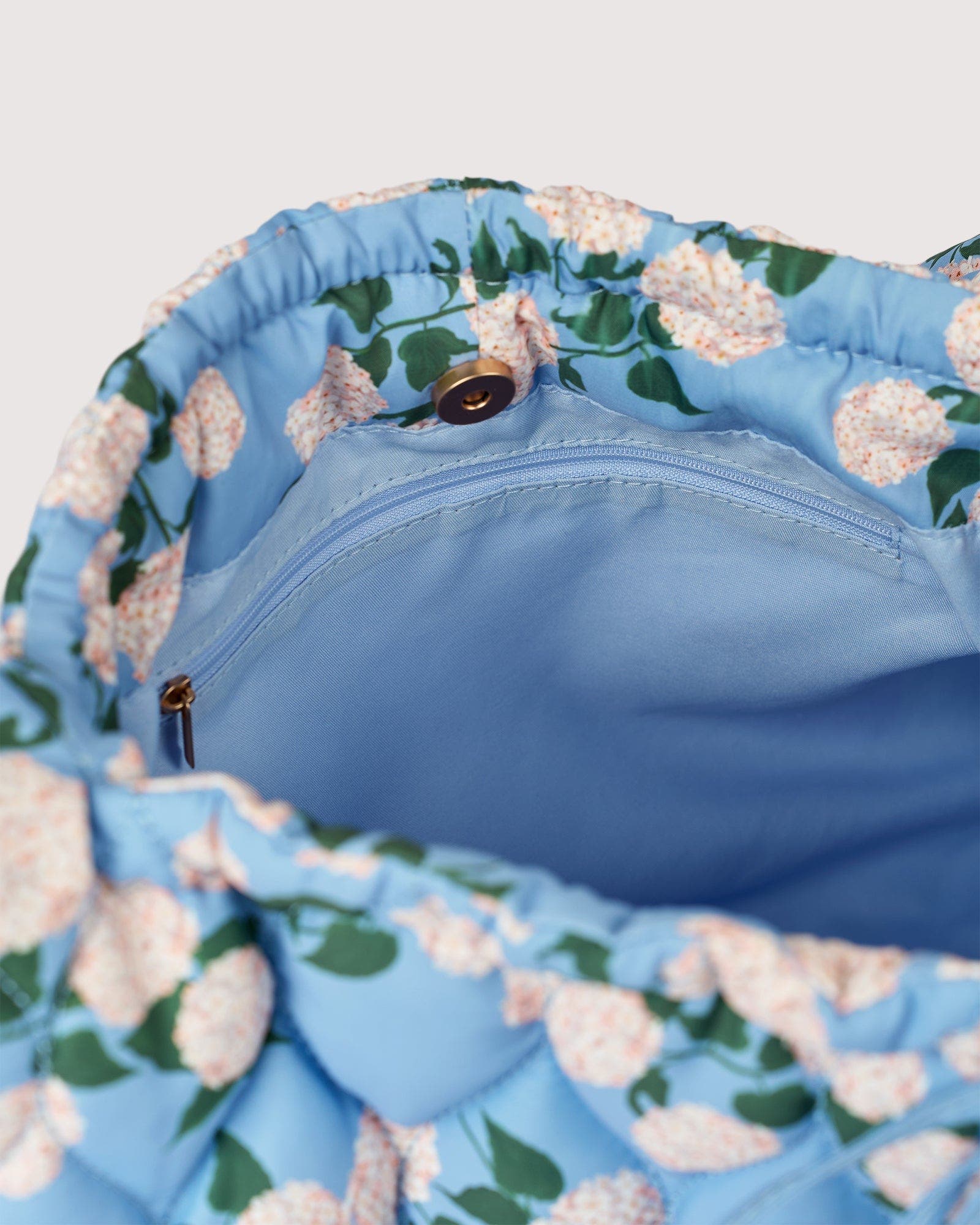 Quilted Shoulder Bag, Alternate, color, La Prairie
