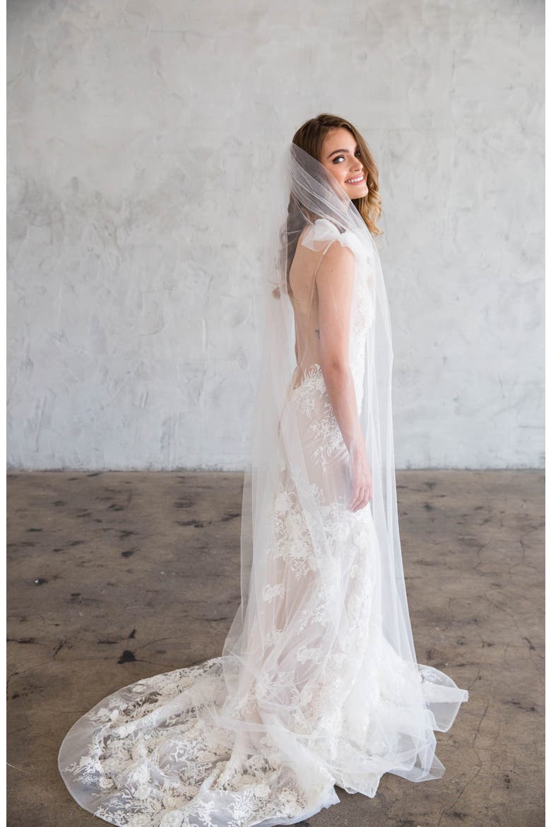 Joli Silk Tulle Floor Length Veil (Nordstrom Exclusive), Main, color, IVORY