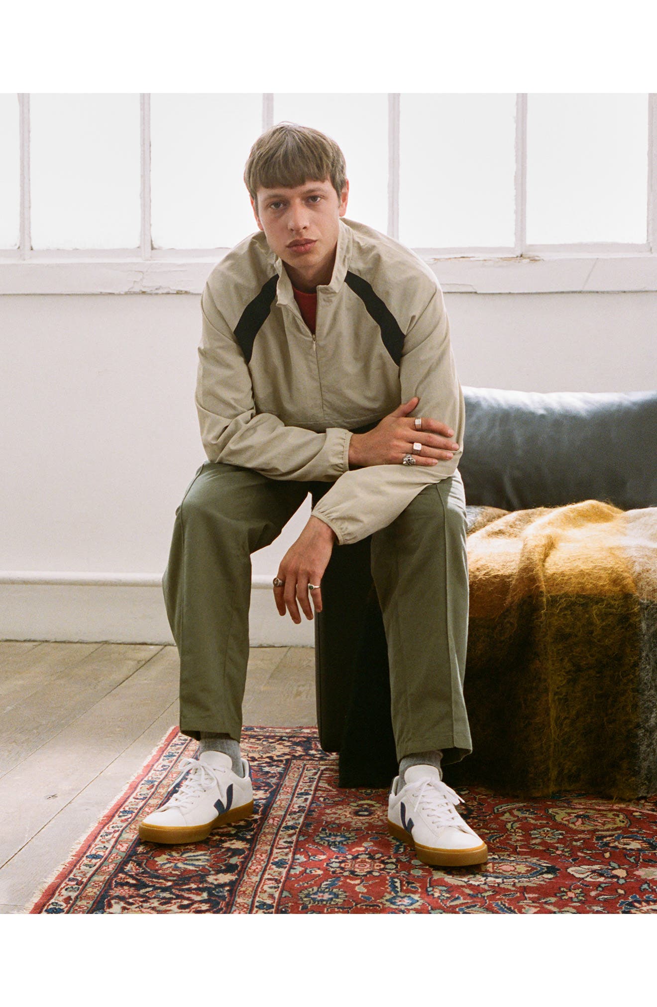 Veja CAMPO SUEDE, Alternate, color, Extra-White California Natural