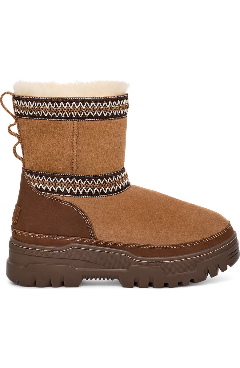 UGG<sup>®</sup> Classic Short TrailGazer Boot, Alternate, color, Che