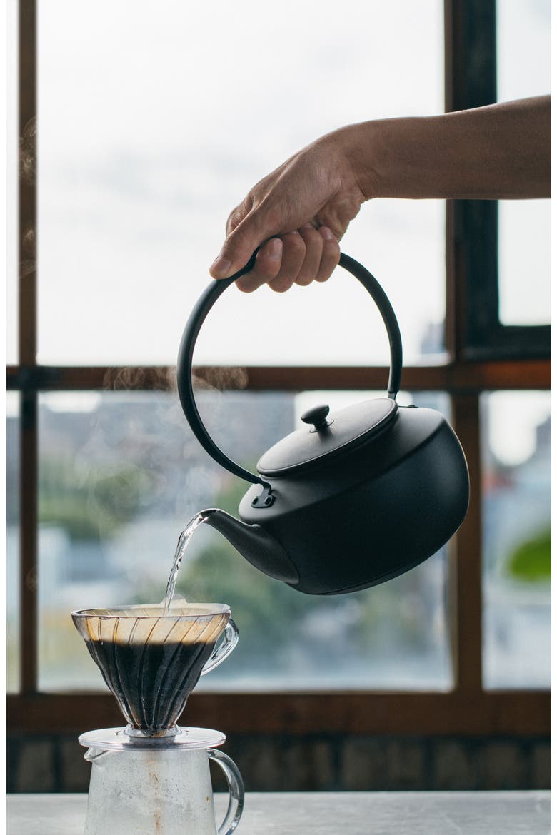 Moonkettle, Alternate, color, BLACK