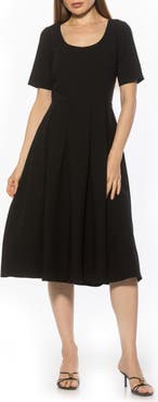 Alexia Admor Imani Pleated Short Sleeve Dress