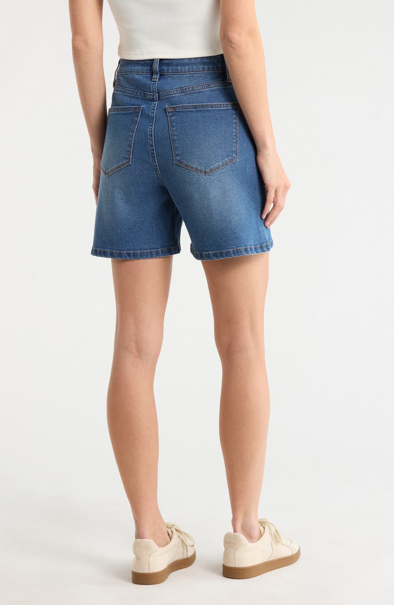 Vigoss Cross Waist Bermuda Shorts, Alternate, color, Med Wash