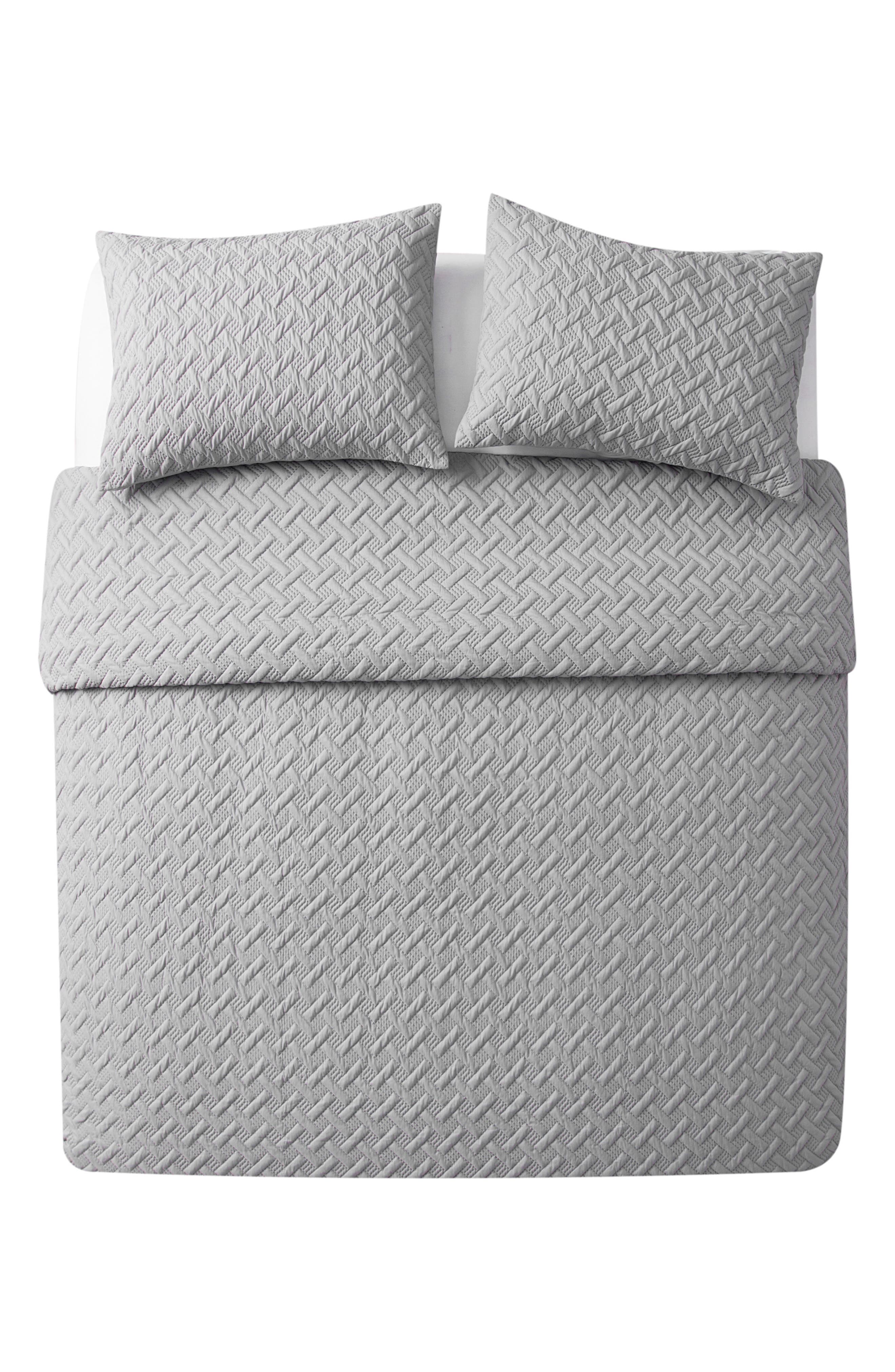 VCNY HOME Nina Embossed Comforter Set - Full/Queen