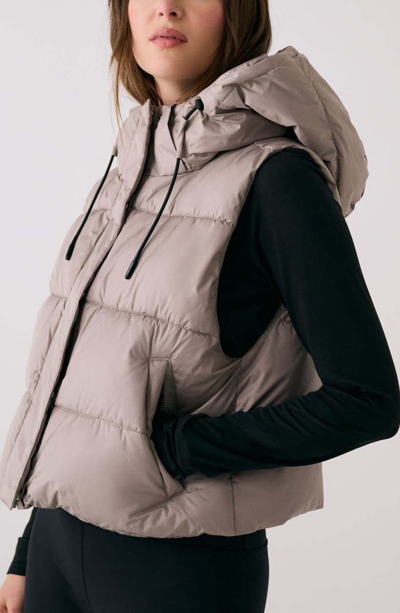 Lole London Waterproof 700 Fill Power Hooded Down Vest, Alternate, color, Pebble