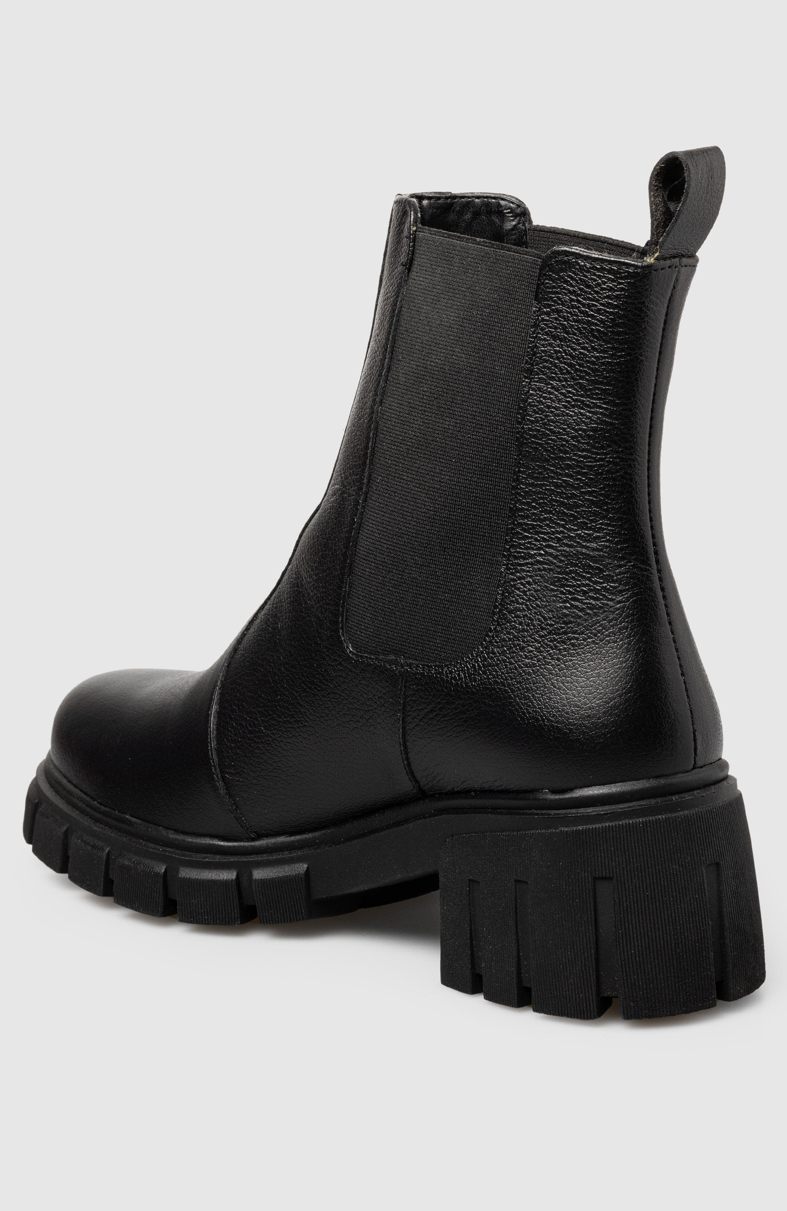 Manela Eje Chelsea Bootie, Alternate, color, Black