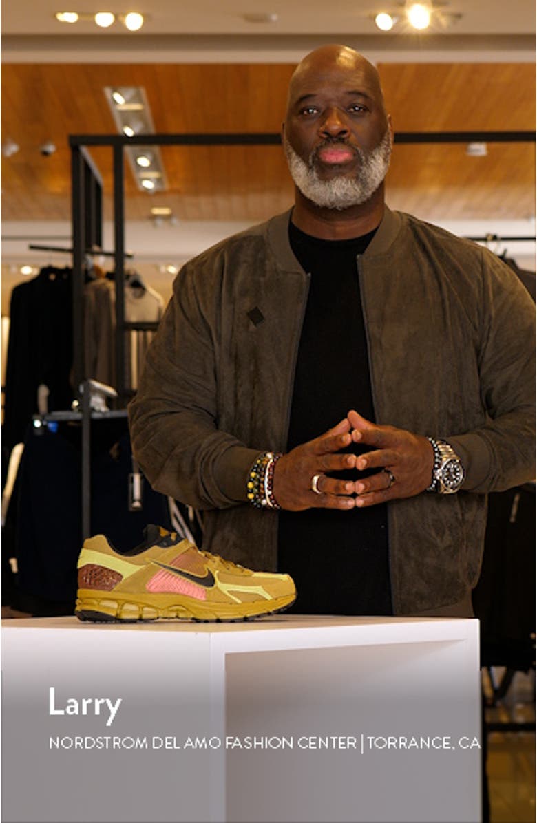 Zoom Vomero 5 Sneaker, sales video thumbnail