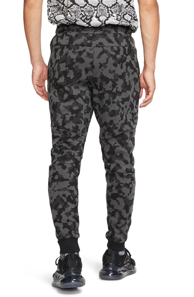 Nike Tech Fleece Jogger Pants, Alternate, color, 