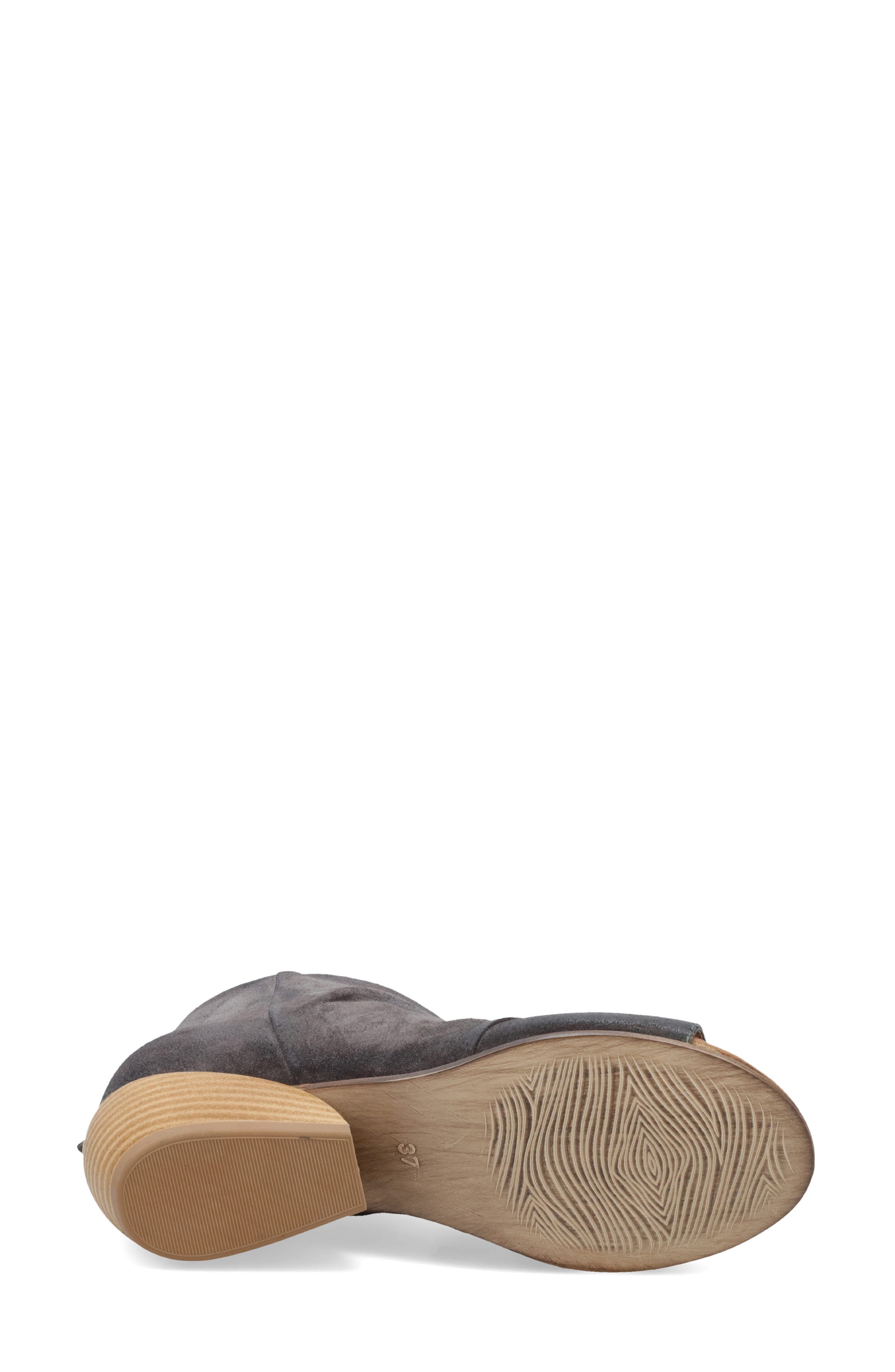 Miz Mooz Gemma Peep Toe Sandal, Alternate, color, 