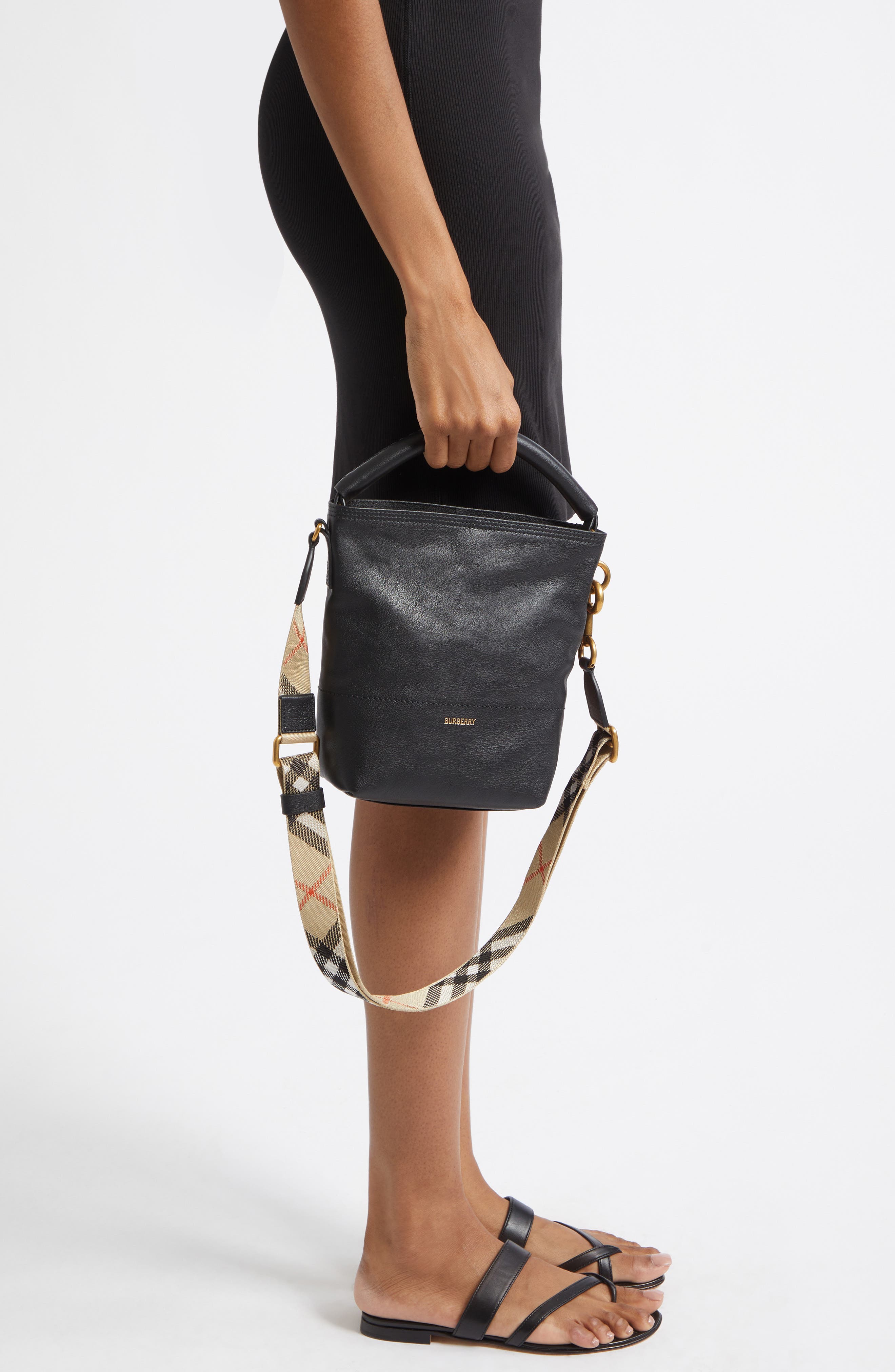 Burberry Mini B Clip LeatherBucket Bag, Alternate, color, Black
