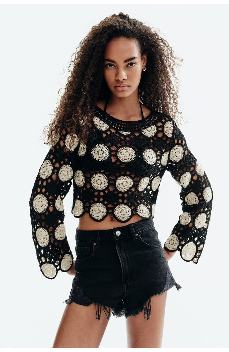 H&M Worn-look Denim Shorts, Alternate, color, Black