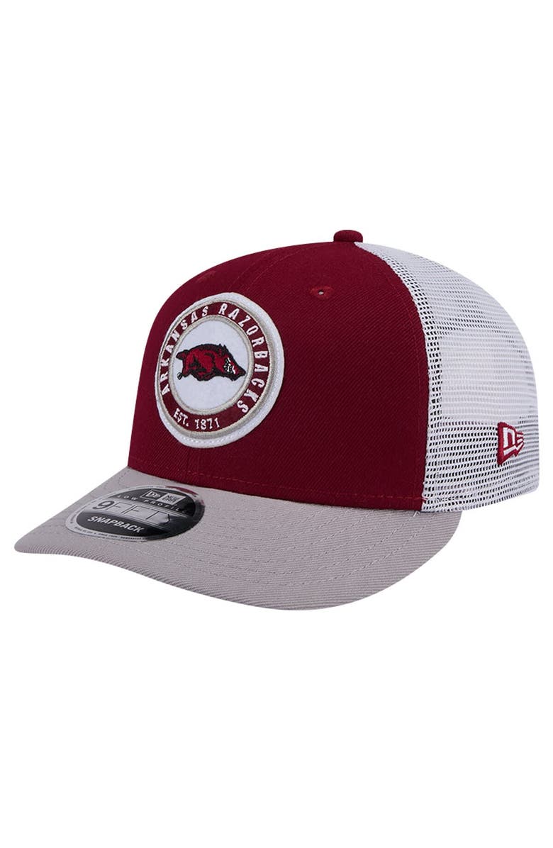 New Era Men's New Era Cardinal Arkansas Razorbacks Throwback Circle Patch 9FIFTY Trucker Snapback Hat, Main, color, Cardinal