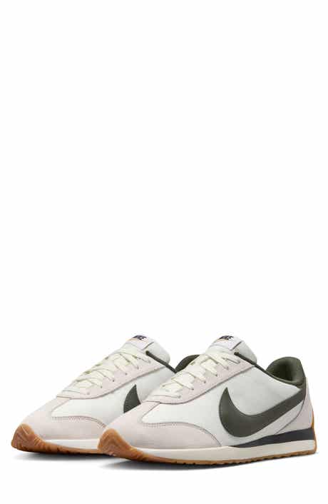 Pacific Low Top Sneaker