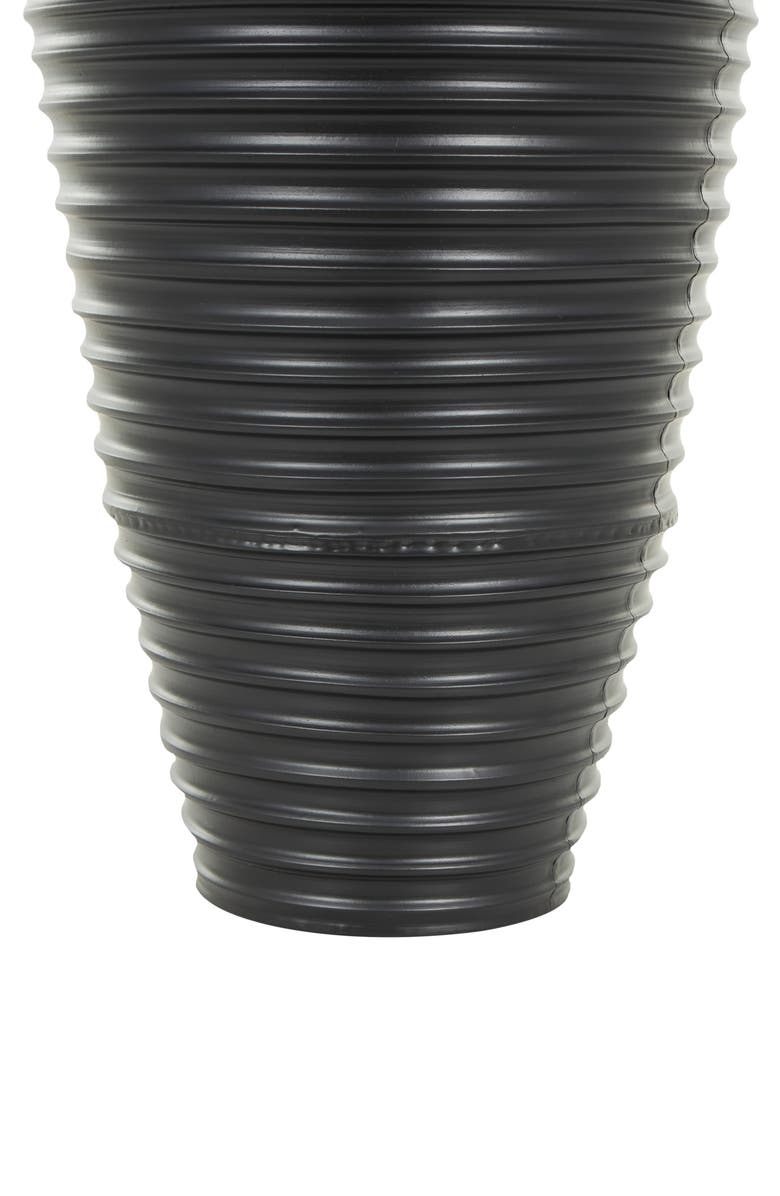 VIVIAN LUNE HOME Set Of 3 Metal Vases, Alternate, color, Black