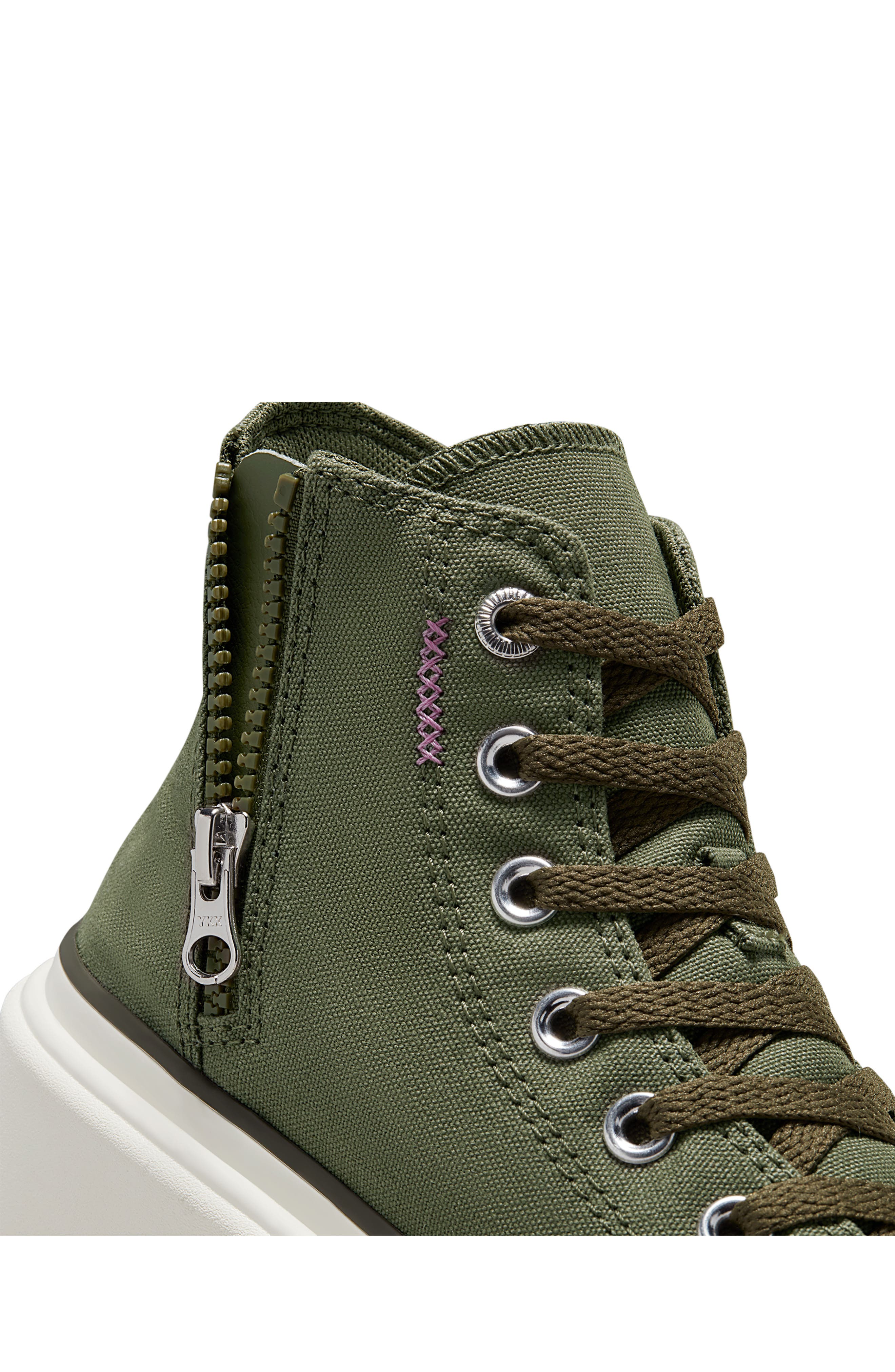 Converse Kids' Chuck Taylor<sup>®</sup> All Star<sup>®</sup> Lugged High Top Sneaker, Alternate, color, 