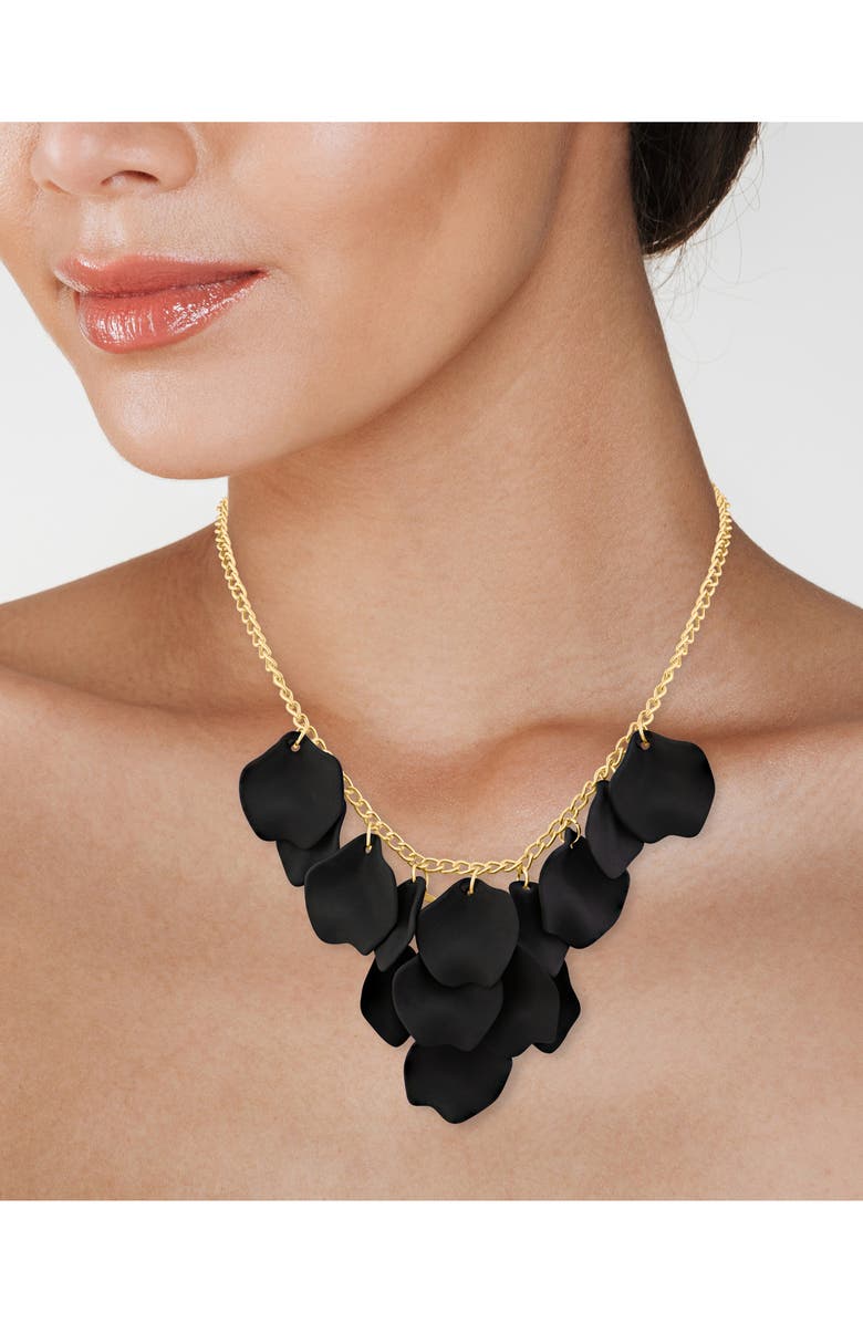 JARDIN Ginkgo Leaf Flutter Frontal Necklace, Alternate, color, Black/ Gold