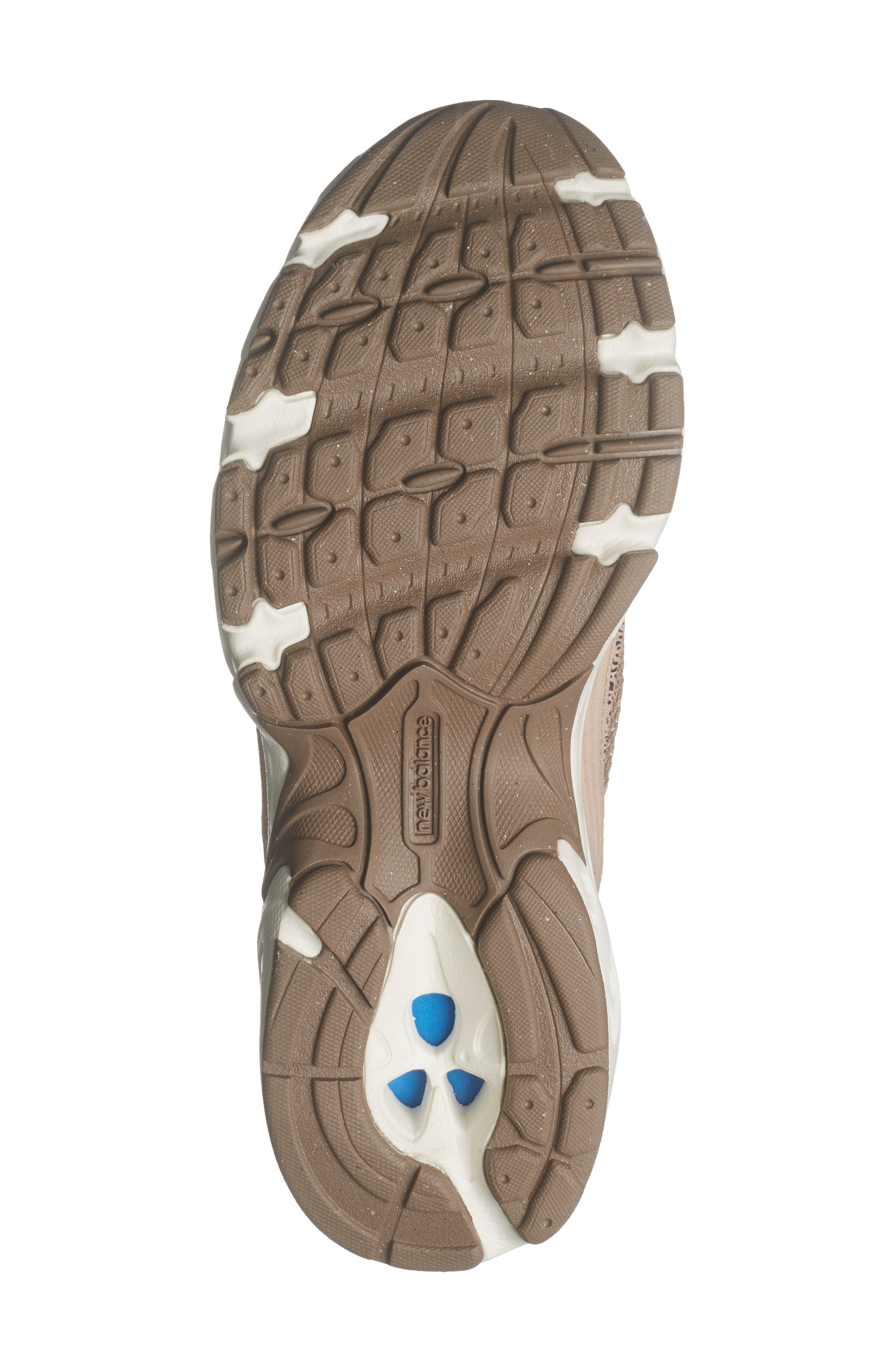 New Balance 530 Running Shoe, Alternate, color, Flat Taupe/ Black Cement