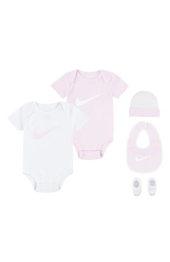 Nike 5-piece Gift Set In Pink