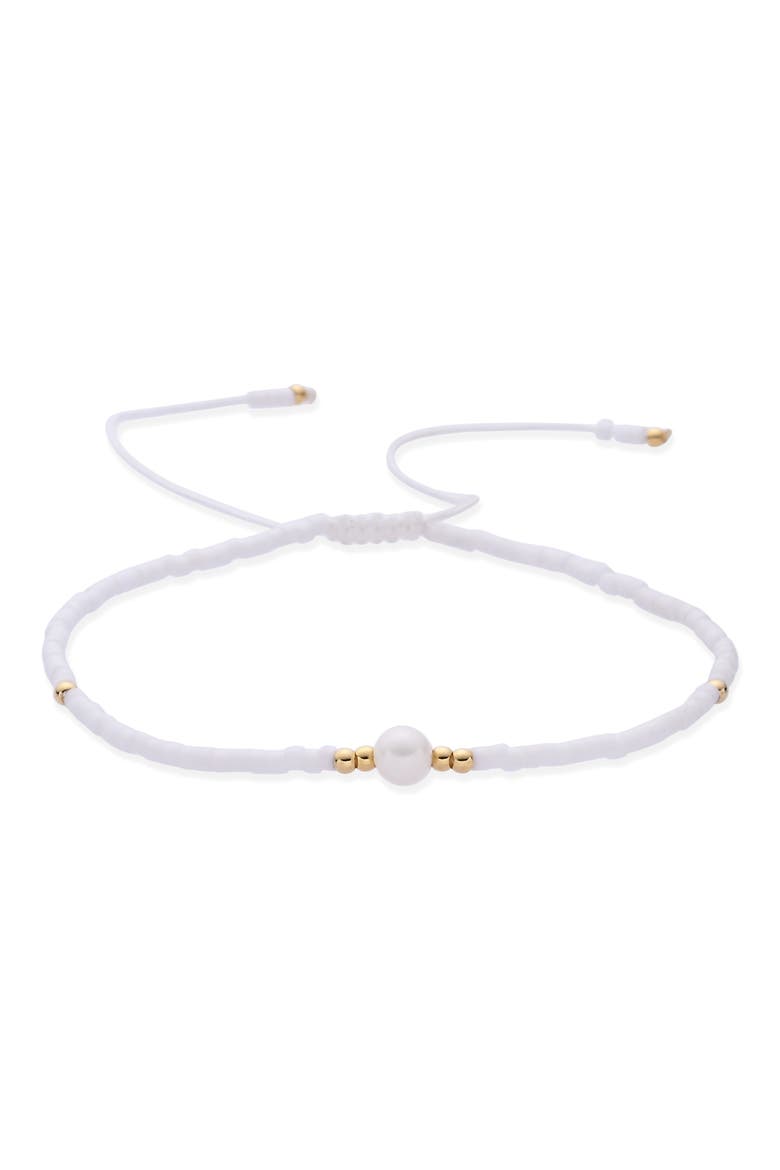 Aojo Set of 5 Beaded Bracelets, Alternate, color, GOLD/ WHITE