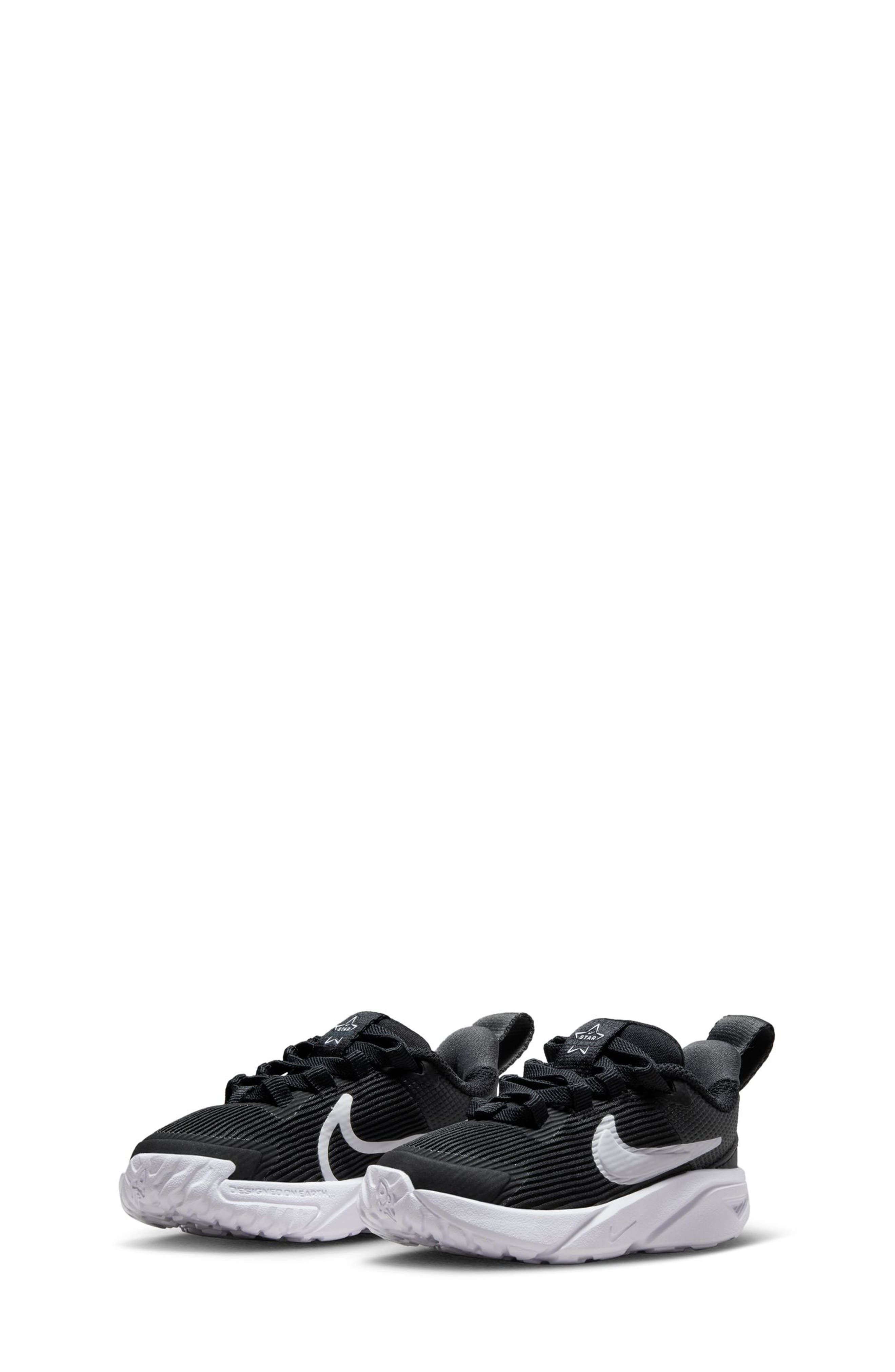 Nike Kids' Star Runner 4 Sneaker, Main, color, Black/ White/ Anthracite