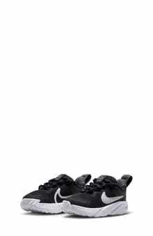 Nike Kids' Star Runner 4 Sneaker