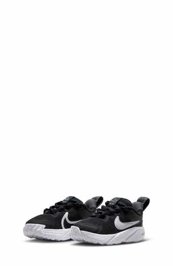 Nike Kids' Star Runner 4 Sneaker