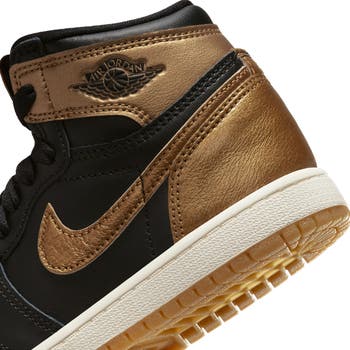 Kids' Air Jordan 1 Retro High Top Sneaker
